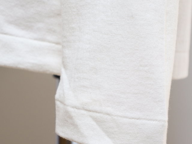 yohaku（余白）長く着られるシンプルなデザイン 筒状に編んだTUTUオーガニックBD天竺 長袖Tシャツ yohaku（余白）長く着られるシンプルなデザイン 筒状に編んだ