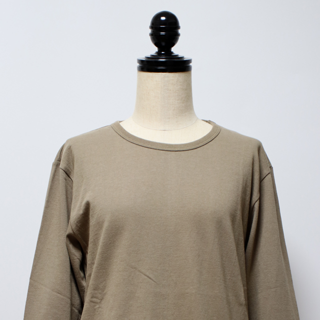 yohaku（余白）長く着られるシンプルなデザイン 筒状に編んだTUTUオーガニックBD天竺 長袖Tシャツ yohaku（余白）長く着られるシンプルなデザイン 筒状に編んだ