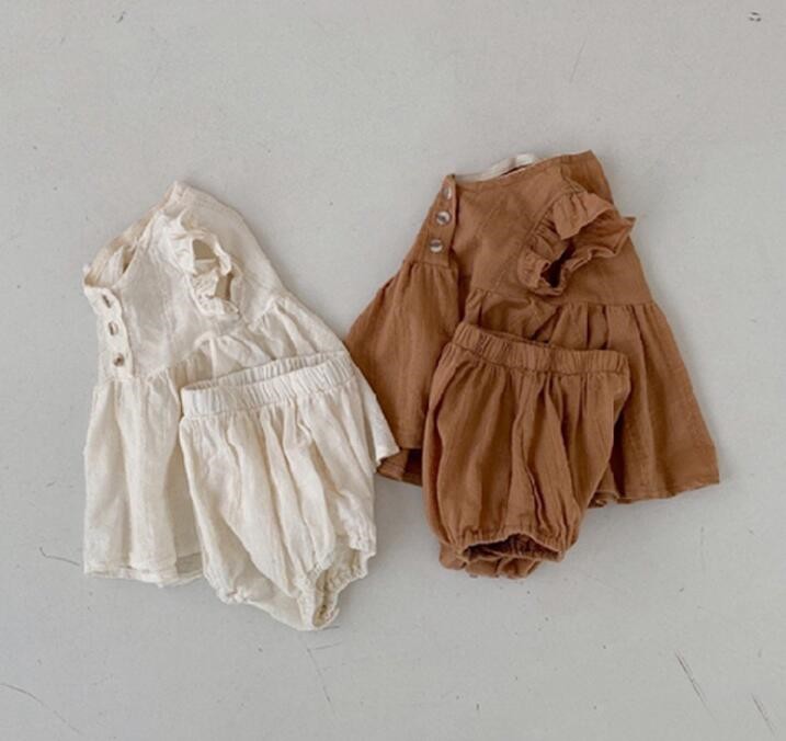 くすみカラー夏服