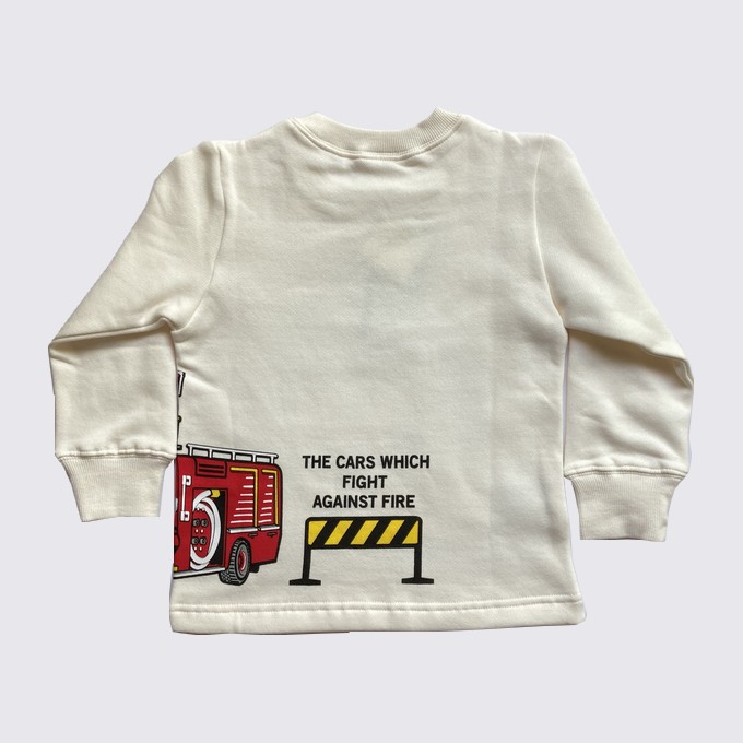 男の子が喜ぶトレーナー