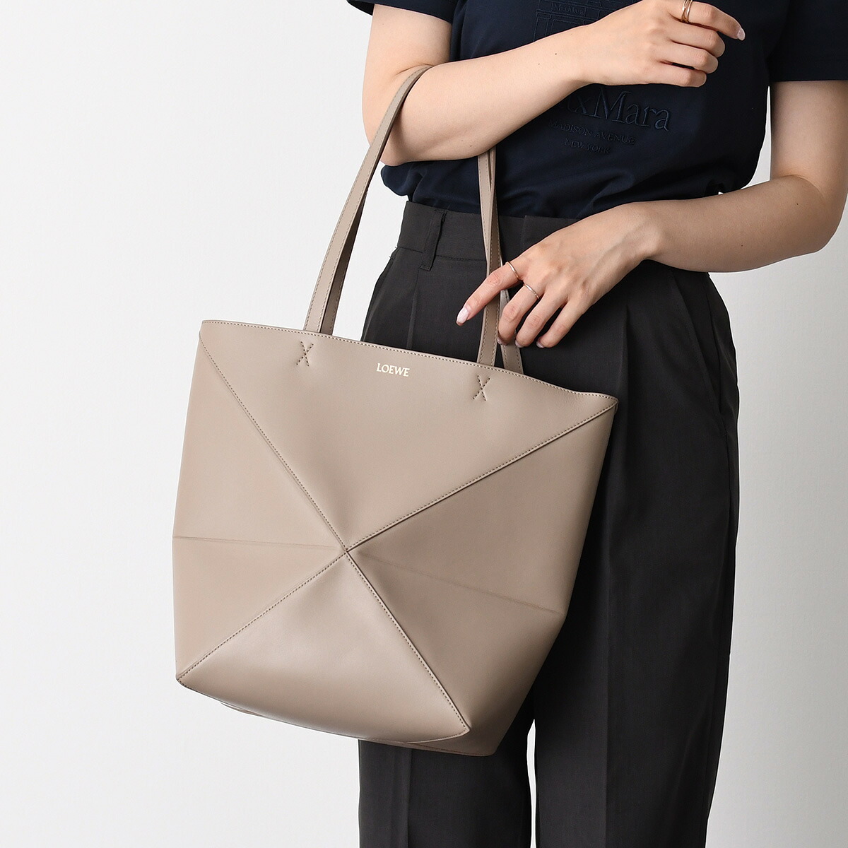 LOEWE（ロエベ） 【再入荷なし】LOEWE ショルダーバッグ ハンドバッグ