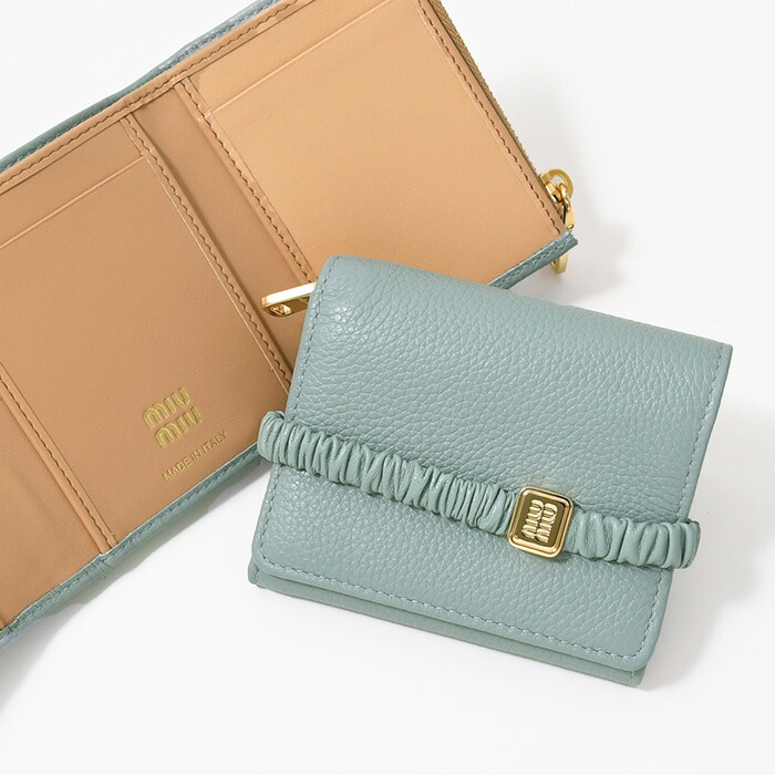 miu MIU ミュウミュウ 財布 二つ折り財布 マテラッセ コイン