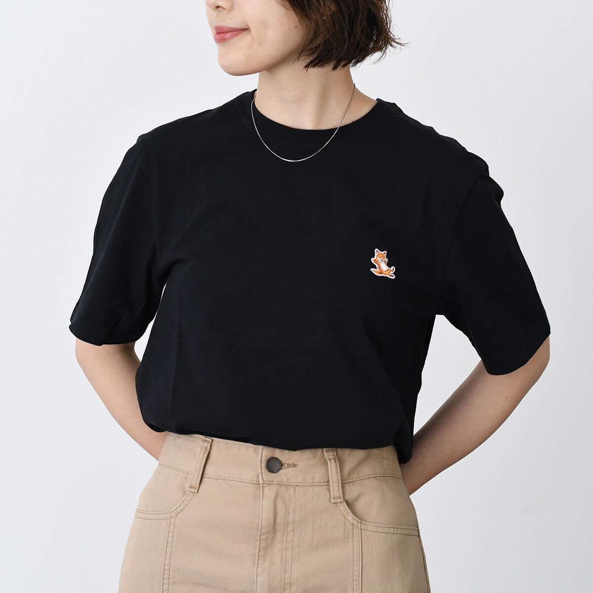 新作★MAISON KITSUNE*スタイルの象徴*パッチリブミディスカート MAISON KITSUNE メゾンキツネ スカート ベイビーフォックス