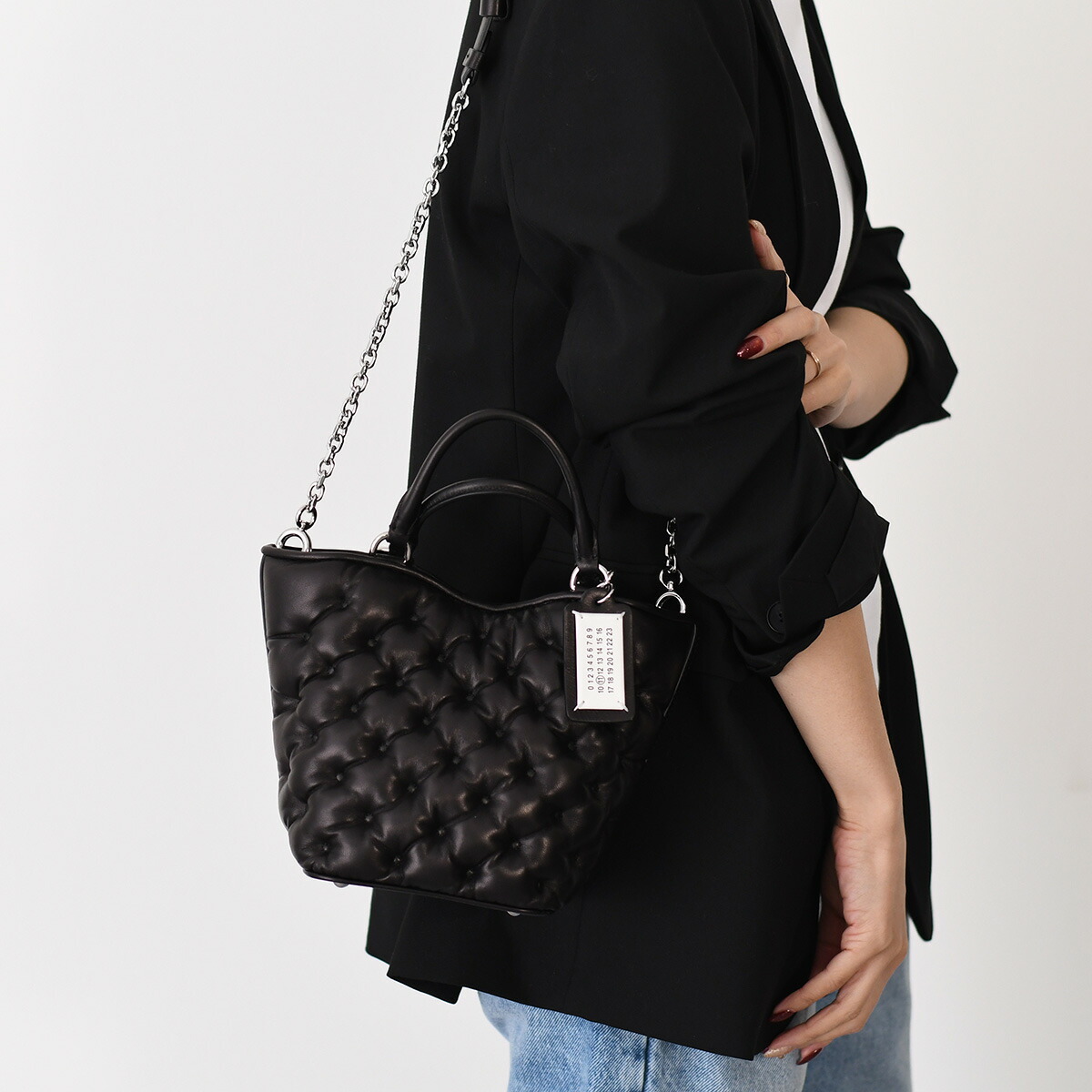 メゾンマルジェラ グラムスラム ホーボースモールハンド ショルダーバッグ ラムスキン ブラック 黒 SB3WG0024 Maison Margiela 横浜BLANC reine-web_24-045051