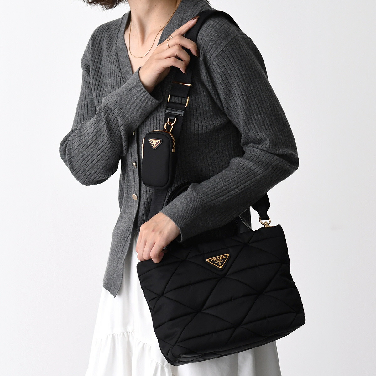 PRADA（プラダ） バッグ 鞄 Re-Naylon ポーチバッグ 1NS369 R067