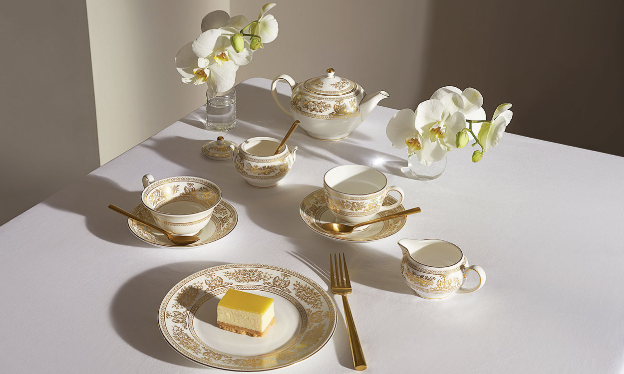 WEDGWOOD（ウェッジウッド） コロンビア ゴールド ティーポット