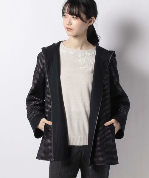 Leilian / レリアン フード付きショートコート Leilian / レリアン フード付きショートコート