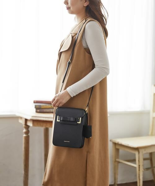 【新品未使用】Samantha Thavasa 2way ショルダーバッグ Samantha Thavasa（サマンサタバサ） エムシュシュII ショルダーバッグ