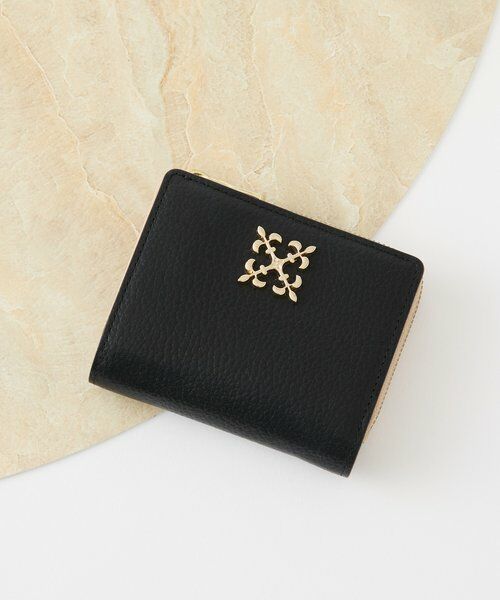 russet / ラシット 【名品】モノグラムプレートハーフウォレット