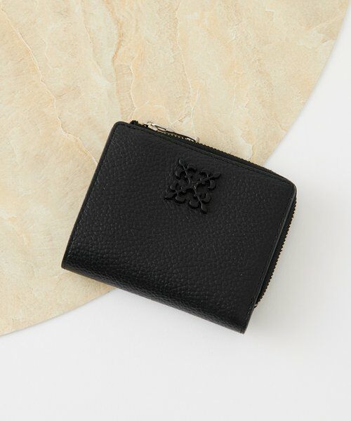russet / ラシット 【名品】モノグラムプレートハーフウォレット