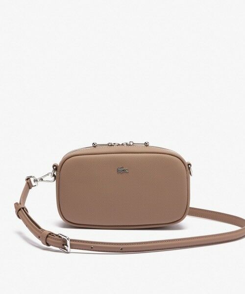 LACOSTE（ラコステ） デイリーシティ 鹿の子エンボス加工 ショルダー