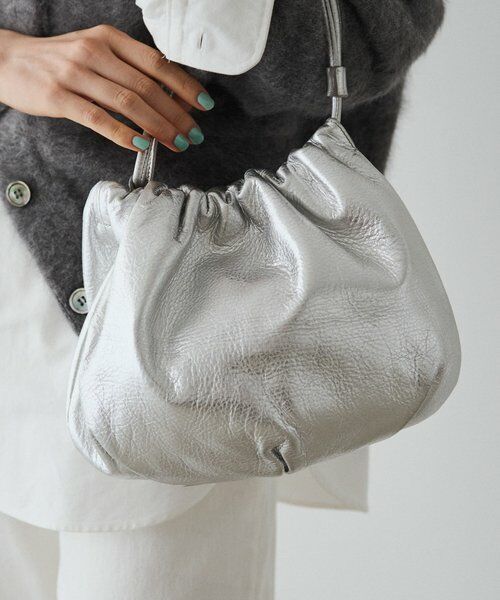 russet / ラシット 【名品】4WAYレザー巾着ショルダーバッグ