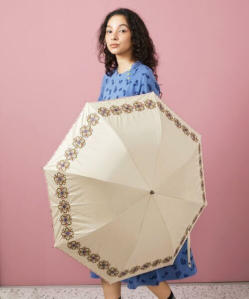 Jocomomola（ホコモモラ） 【晴雨兼用・UVカット】フラワー刺繍