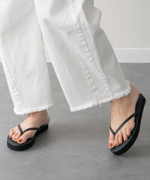 2時間限定☆TKEES トングサンダル ３７(US６)新品 INTER-CHAUSSURES（インター ショシュール） INTER-CHAUSSURES
