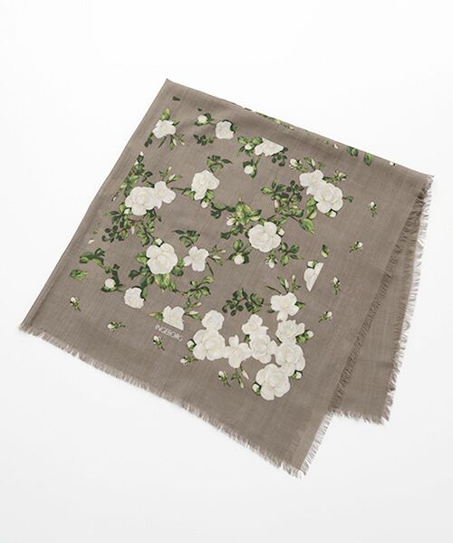 INGEBORG（インゲボルグ） カメリアpt.スカーフ : タカシマヤ