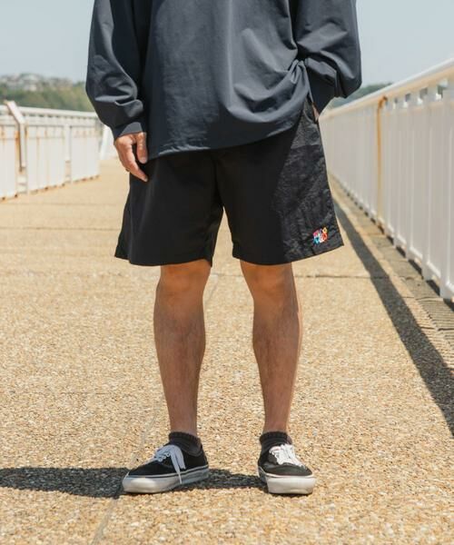 パンツ DAD SHORT PANTS URBAN RESEARCH（アーバンリサーチ） Wide Dad GRAPHIC SHORTS WITH
