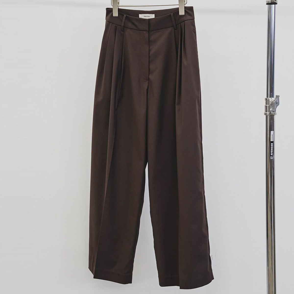 TODAYFUL トゥデイフル Lightweight Tuck Trousers ライトウェイト