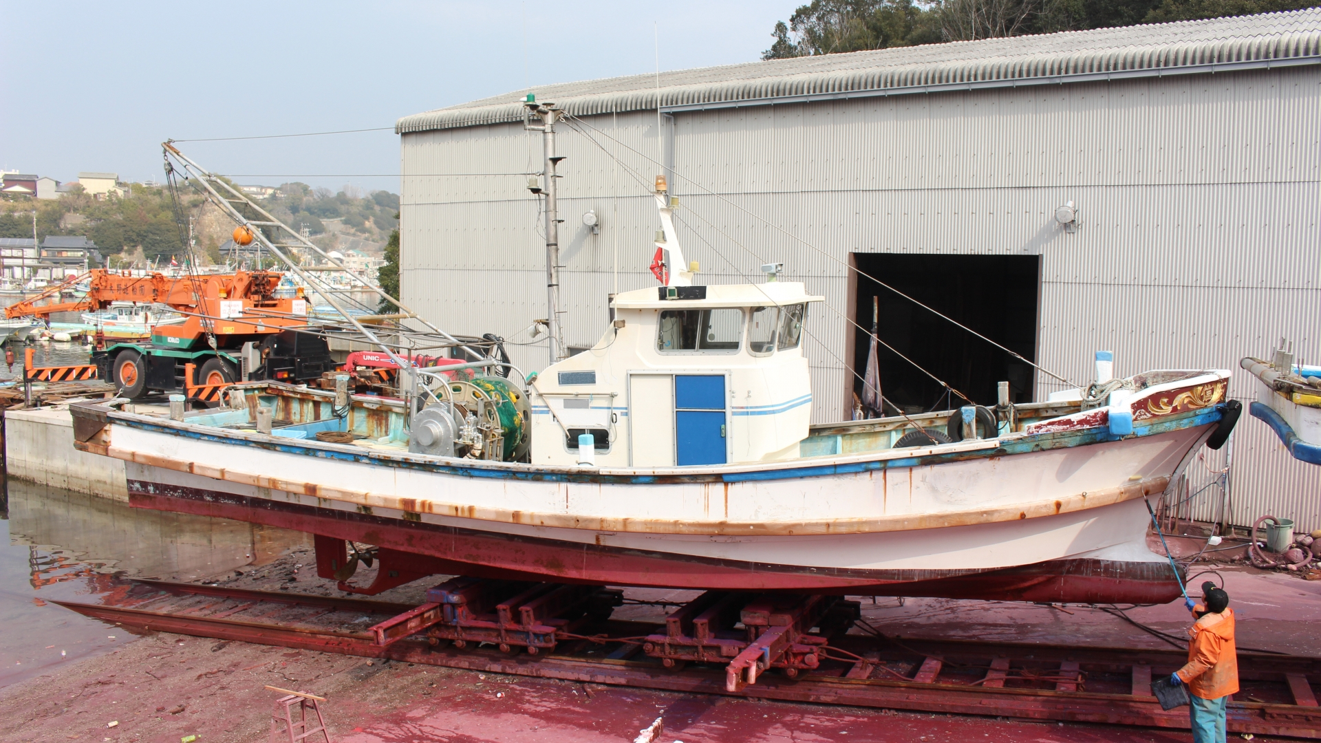 FRCマリンゴールドLE グレー N-6 4kg カナエ塗料 塗料 船 ボート 