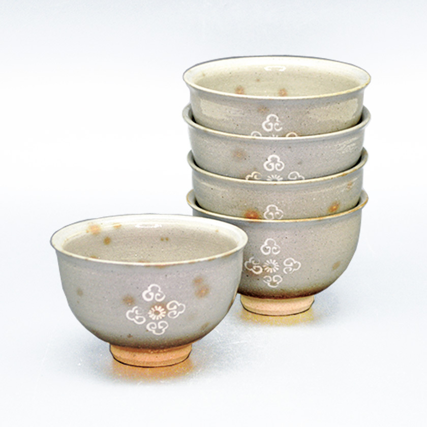 素晴らしい価格 茶道具／三島流 造 数茶碗10客／黄の瀬窯 - 陶芸 
