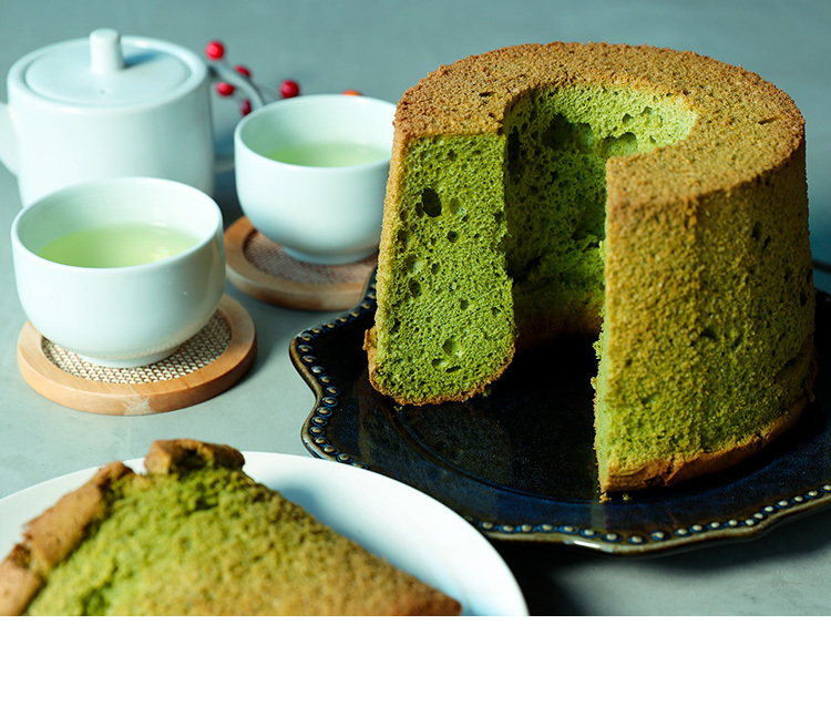 老舗茶舗の宇治抹茶シフォンケーキ
