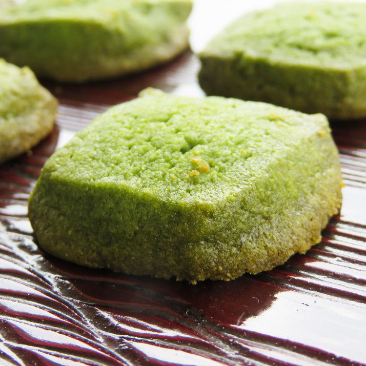 ハロウィン お菓子 ハロウィーン halloween 2022 スイーツ 抹茶 洋菓子 焼き菓子 老舗茶舗 京都 宇治 抹茶 抹茶クッキー ミニ 6枚入 通販 Yahoo!ショッピング :80730:お茶・茶道具・抹茶スイーツ千紀園 - 通販 - Yahoo!ショッピング ハロウィン お菓子 ハロウィーン halloween 2022 スイーツ 抹茶 洋菓子 焼き菓子 老舗茶舗 京都 宇治 抹茶 抹茶クッキー ミニ 6枚入 通販 Yahoo!ショッピング :80730:お茶・茶道具・抹茶スイーツ千紀園 - 通販 - Yahoo!ショッピング