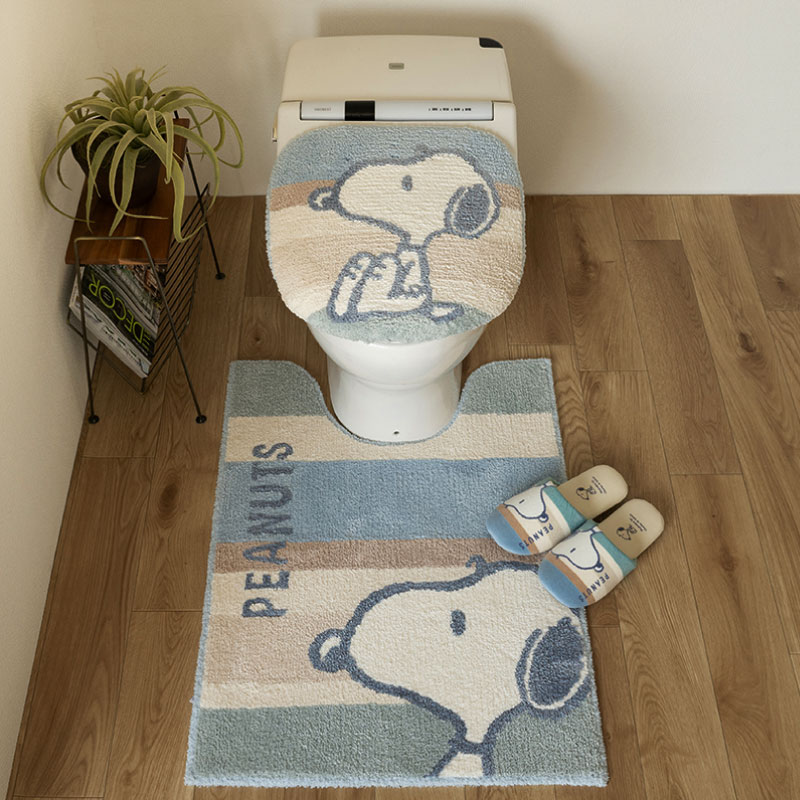 ブルー色　PEANUTS スヌーピー　トイレマットセット　新品 楽天市場】【☆】スヌーピー トイレセット4点「星空スヌーピー