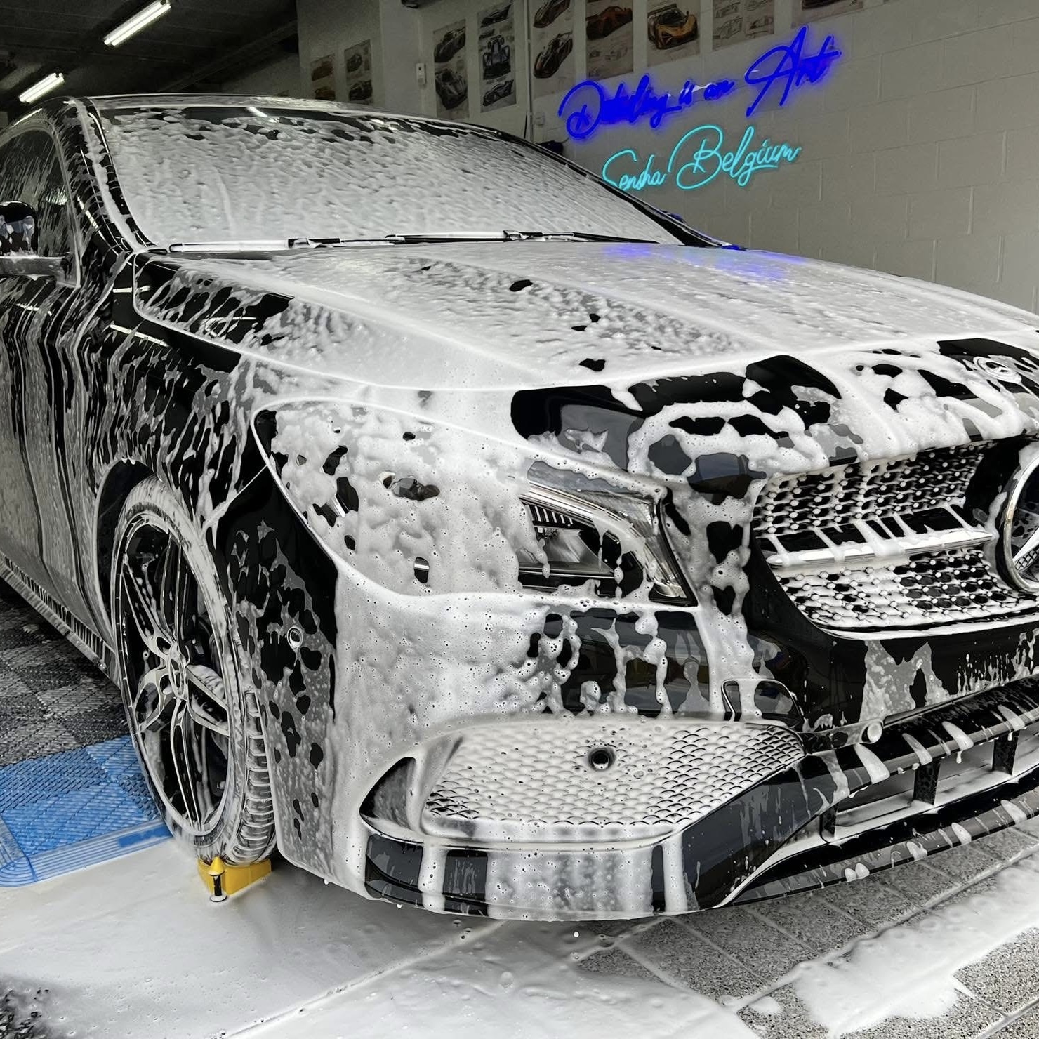 ムートングローブ 洗車用品