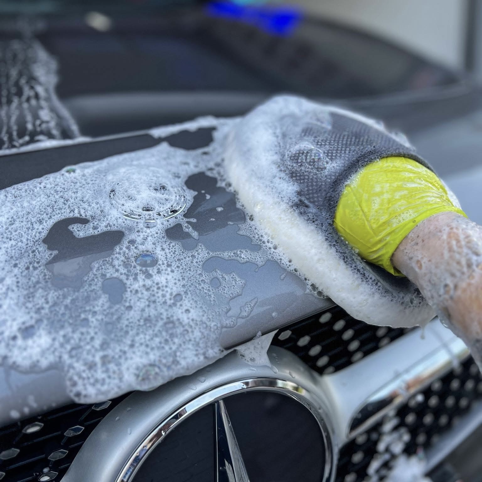 ムートングローブ 洗車用品