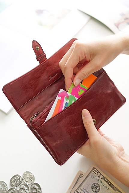 【最大p32％Ｗプレゼント付】 ダコタ Dakota クラプトン 小銭入れ付き 長財布 0030324（0035114）（0030114） | Dakota | 18