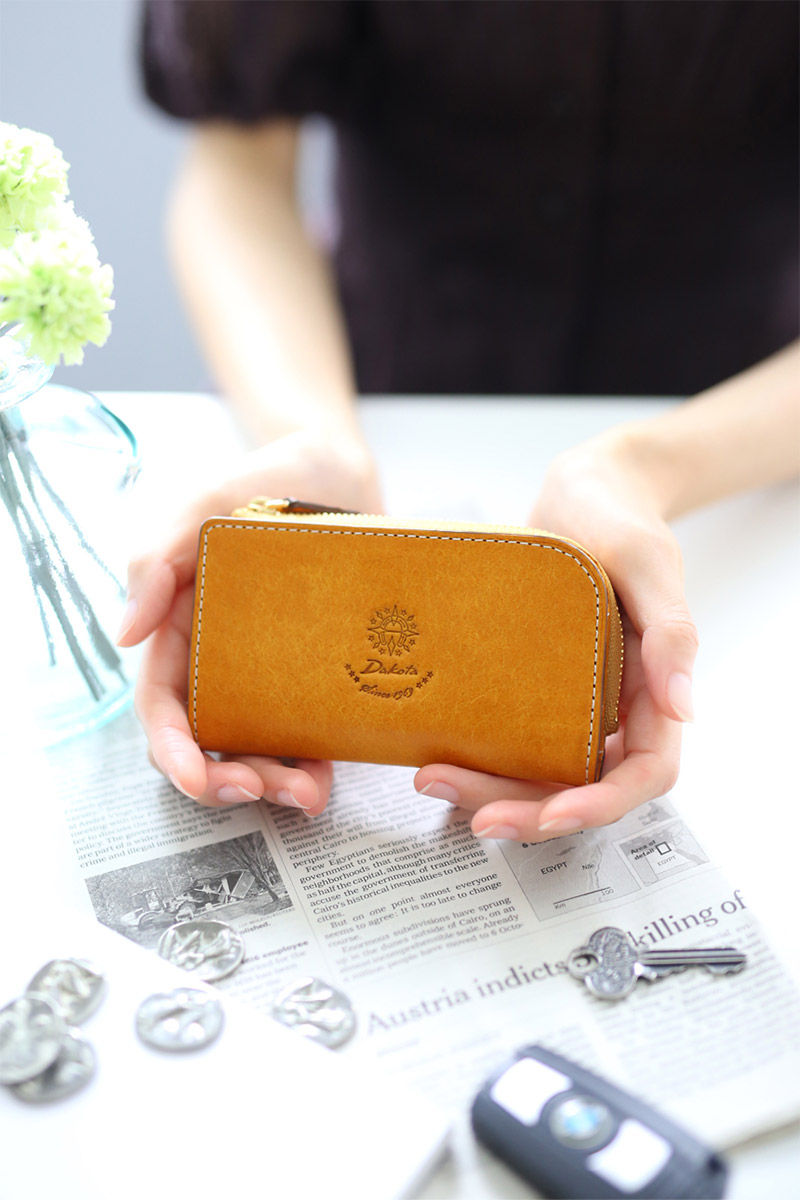 Dakota 【Wプレゼント付】 ダコタ コラッジョ キーケース Dakota 【Wプレゼント付】 ダコタ コラッジョ キーケース
