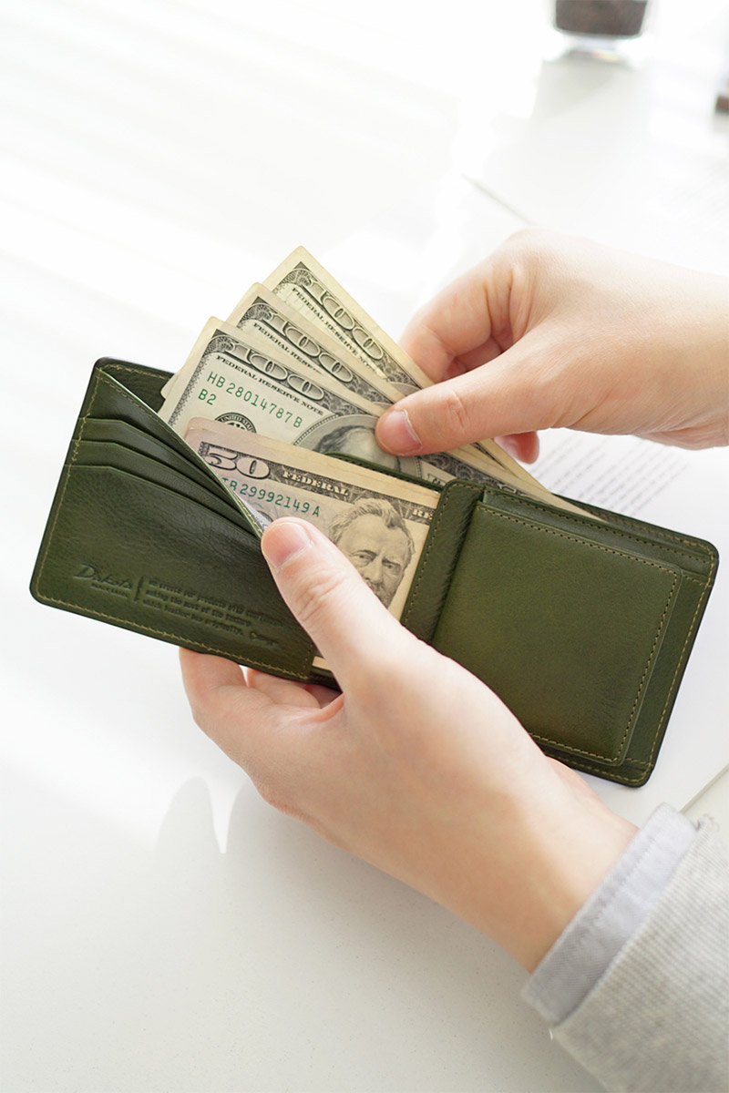 【安心の3年保証&プレゼント付】 Dakota BLACK LABEL ダコタ ブラックレーベル エティカ 小銭入れ付き二つ折り財布 0620321（0620311） | Dakota | 19