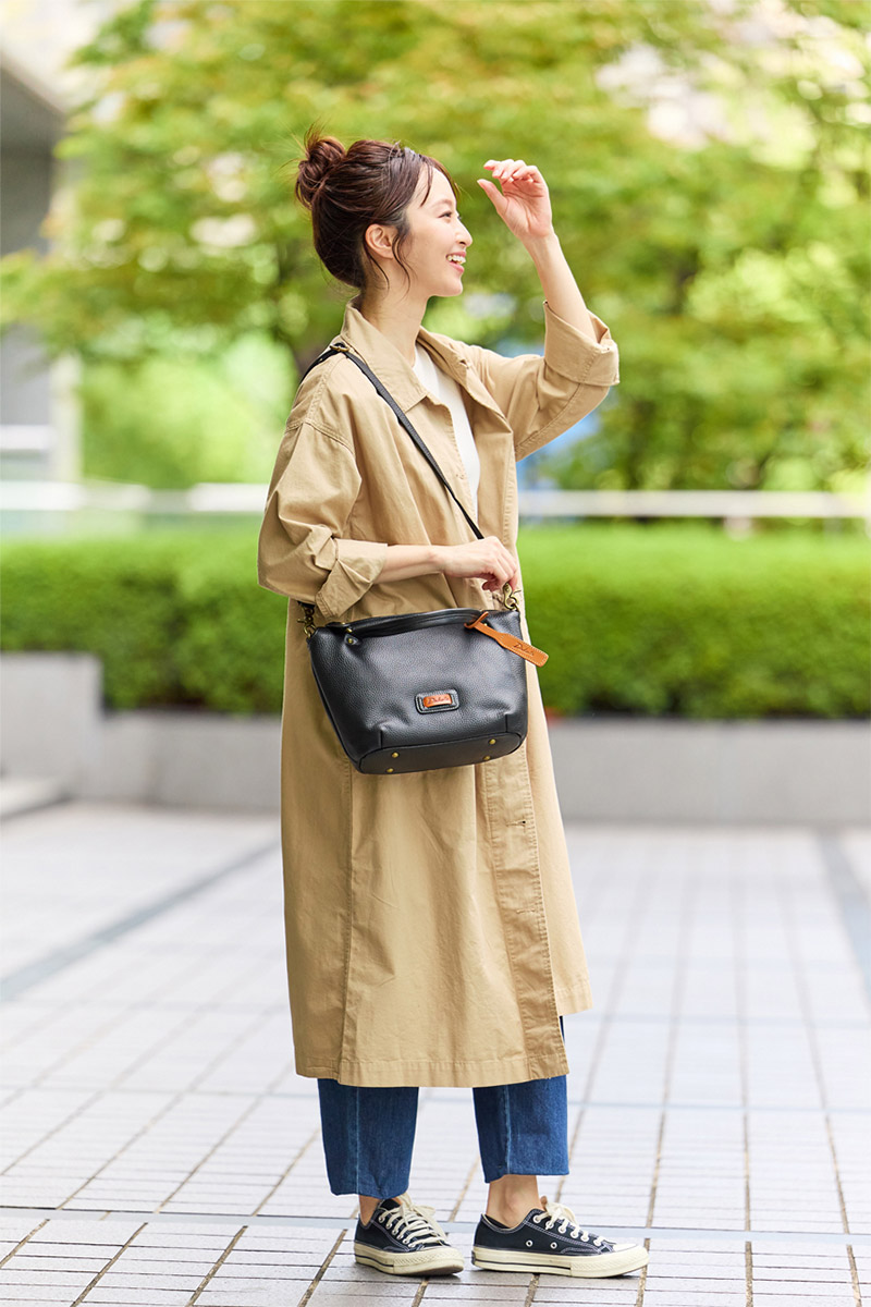 Dakota（ダコタ） 3年保証＋プレゼント付 キャパ 2WAY ショルダー