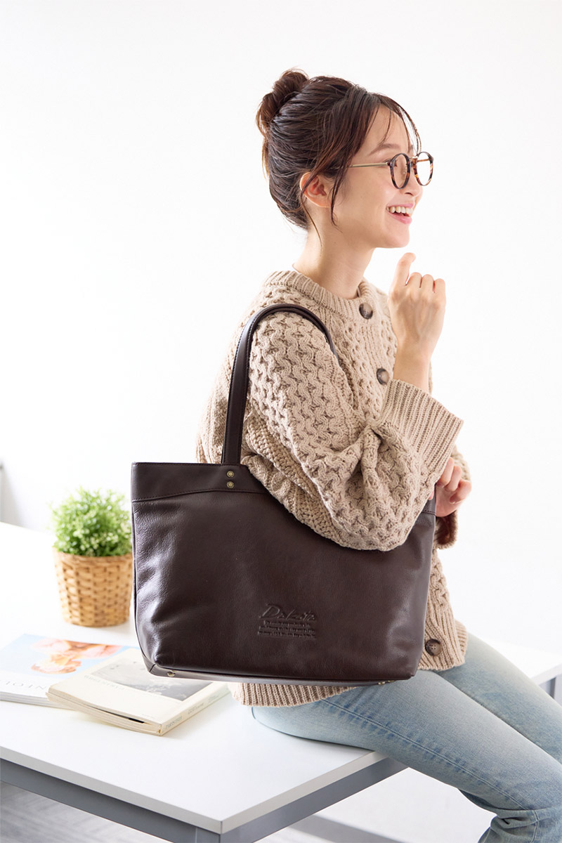 Dakota（ダコタ） 3年保証＋プレゼント付 ジェントリー トートバッグ