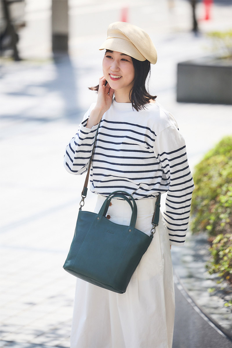 Dakota（ダコタ） 3年保証＋プレゼント付 ヤロップ 2WAY ショルダー