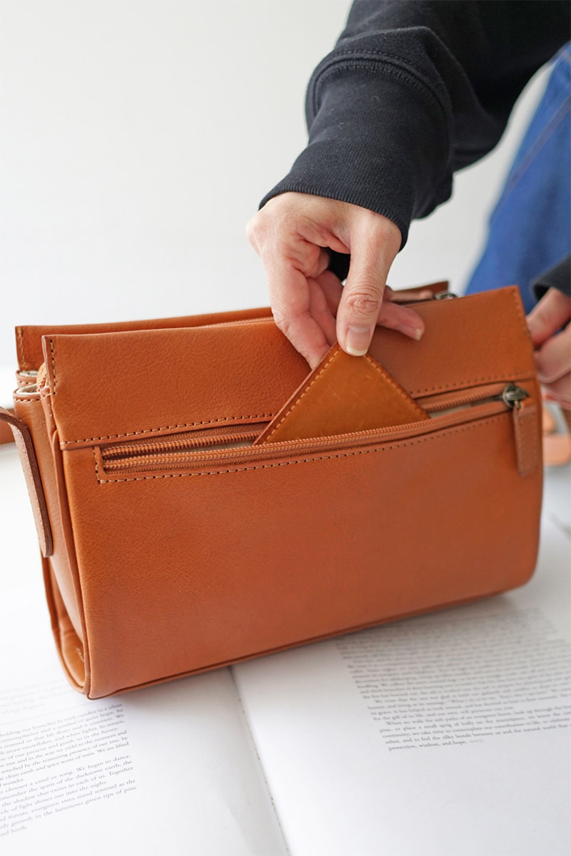 【未使用】ダコタ ショルダーバッグ カイル レザー チョコ 茶色 ゆべしのくらし Dakota（ダコタ） 公式 ショルダーバッグ レディース カイル 1034591