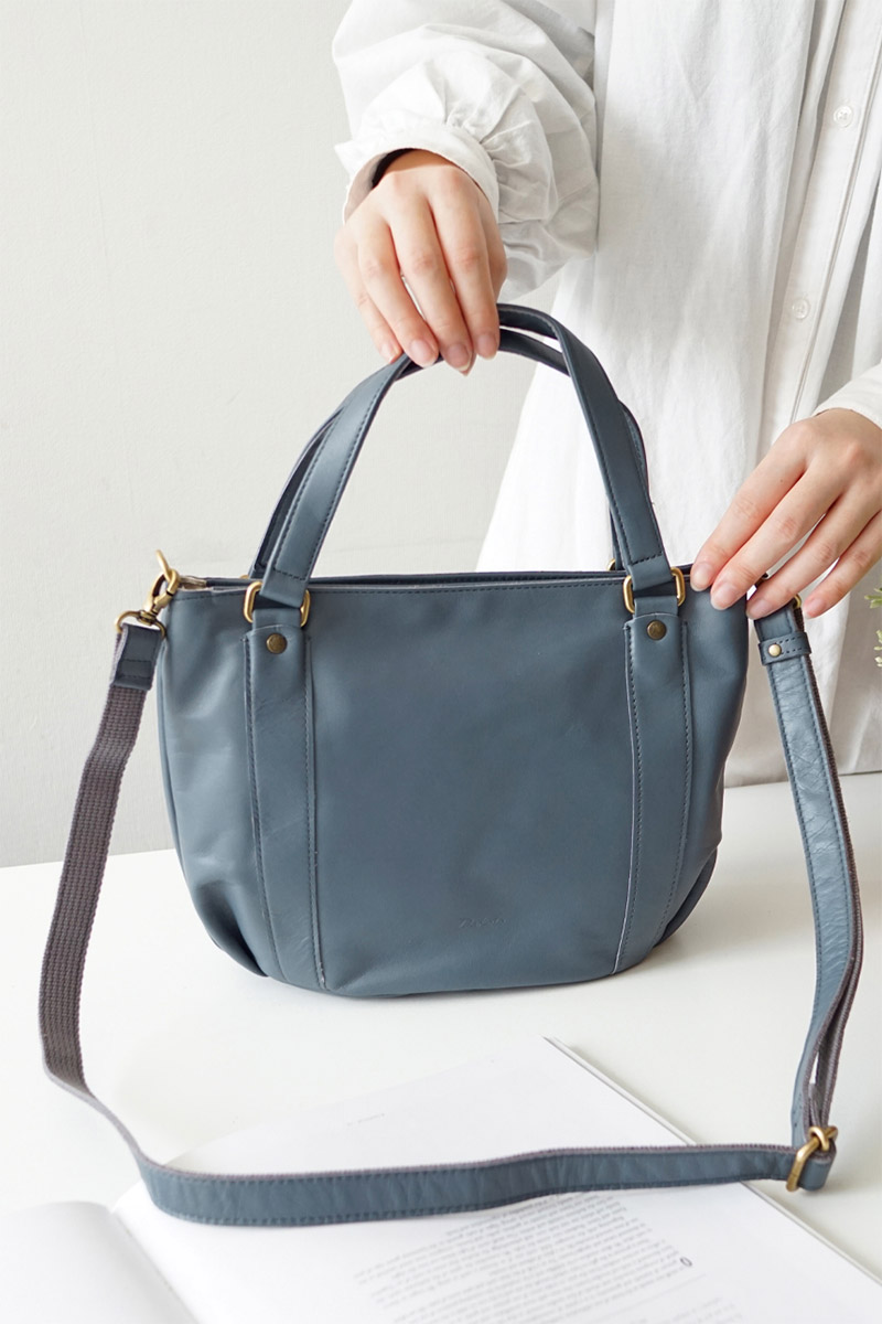 Dakota（ダコタ） 3年保証＋プレゼント付 ブリーズ 2WAY ショルダー