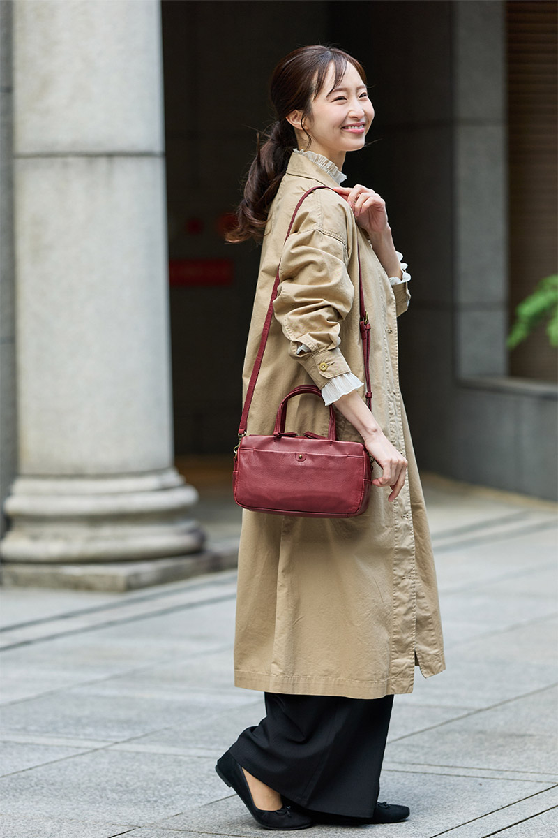Dakota（ダコタ） 3年保証＋プレゼント付 ネロ 2WAY ショルダーバッグ