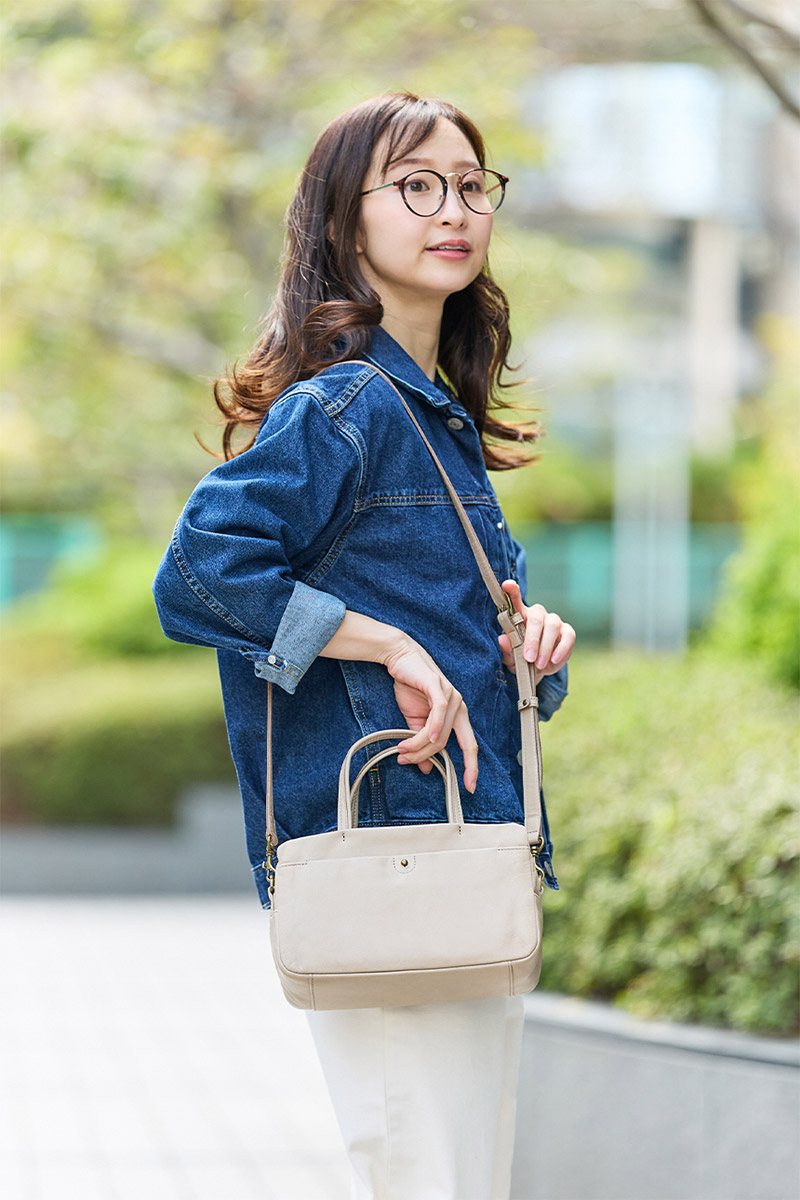 Dakota（ダコタ） 3年保証＋プレゼント付 ネロ 2WAY ショルダーバッグ