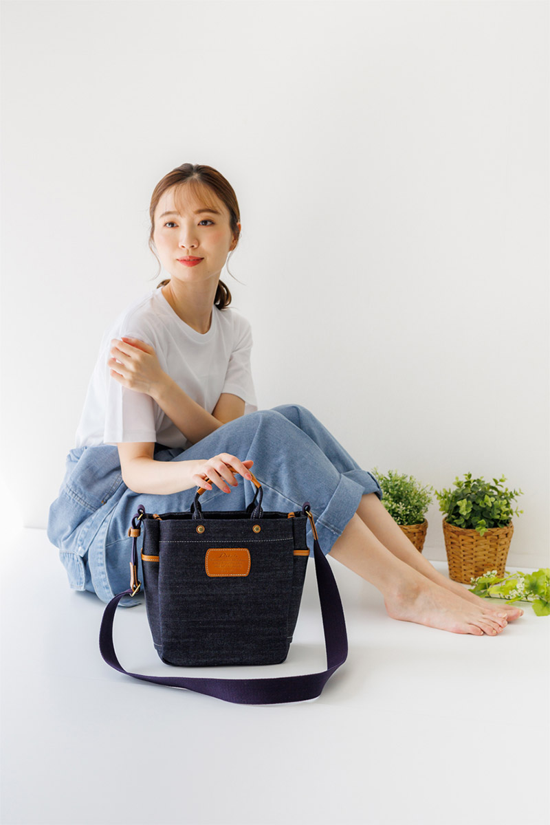 ユキエモン♡ペタペタバッグ AMBIDEX Store ICY LEATHER BOSTONBAG(F アカ): CHILD WOMAN