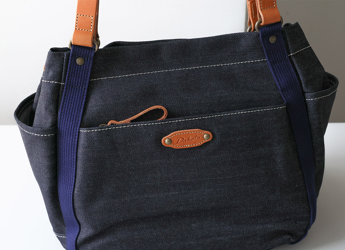 Dakota（ダコタ） 3年保証＋プレゼント付 ピット トートバッグ 1531750