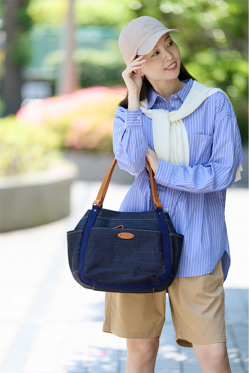 Dakota（ダコタ） 3年保証＋プレゼント付 ピット トートバッグ 1531750