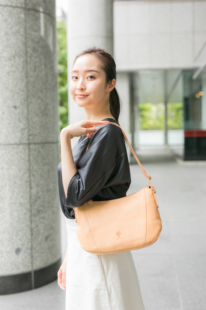 メイン ALBERO アルベロ NATURALE ナチュラーレ 2WAY ショルダーバッグ