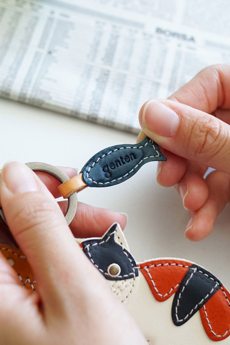 genten（ゲンテン） 【ケアセット＋安心の3年保証付】 WAKU WAKU Charm