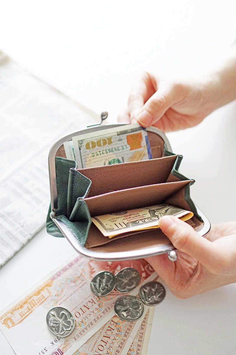 【genten】アンティーコがま口財布 アンティーコ×LIBERTY 口金二つ折り財布｜商品一覧 | 革