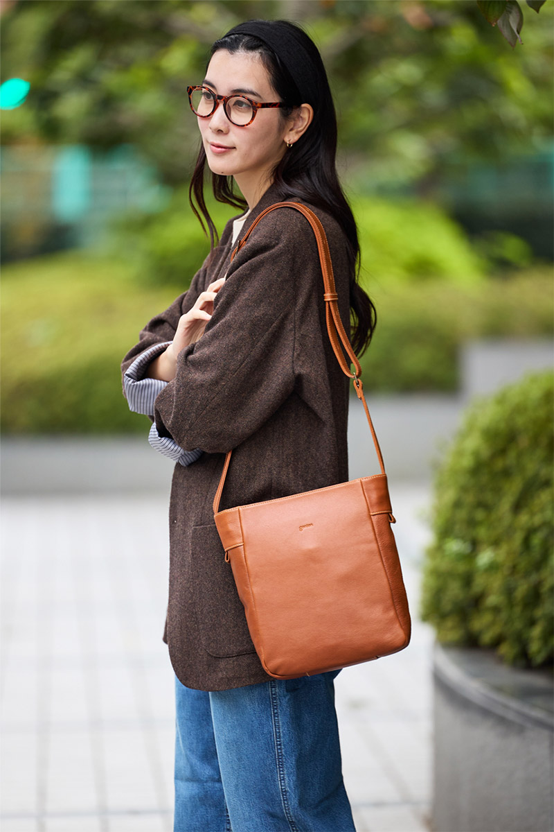 genten（ゲンテン） 【ケアセット＋安心の3年保証付】 Equiplight