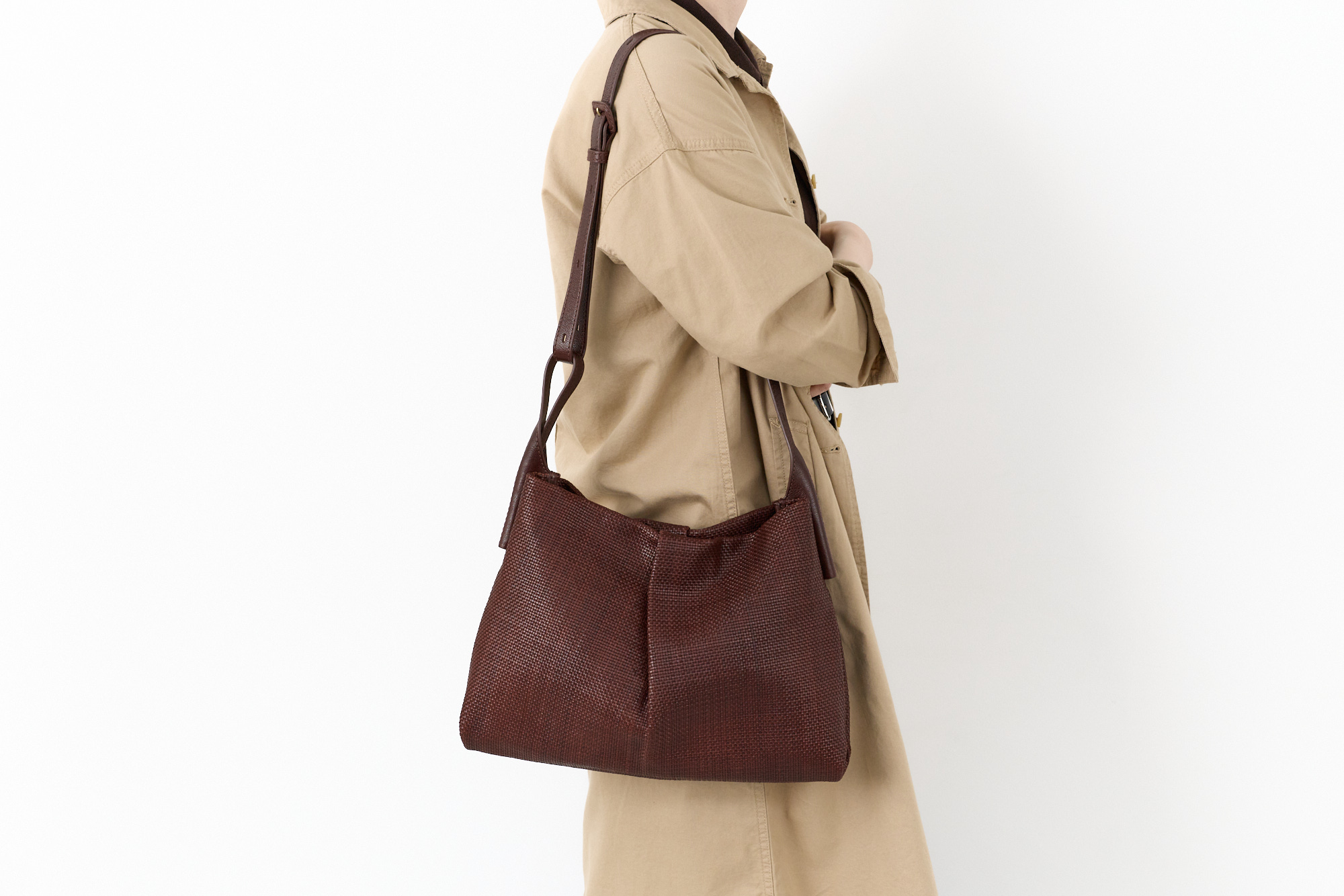 ゲンテン 3年保証＋ケアセット付 genten ゲンテン Pelle tessile vペッレ テッシル ショルダーバッグ 44559の画像
