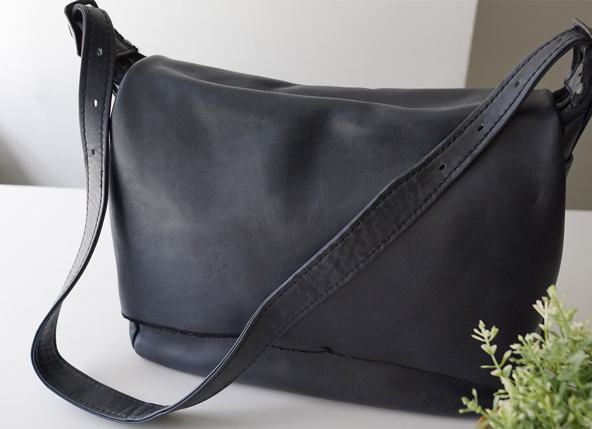 dan gentenレザー メッセンジャーバッグ ショルダーバッグ genten（ゲンテン） 【ケアセット＋安心の3年保証付】 ホースレザー