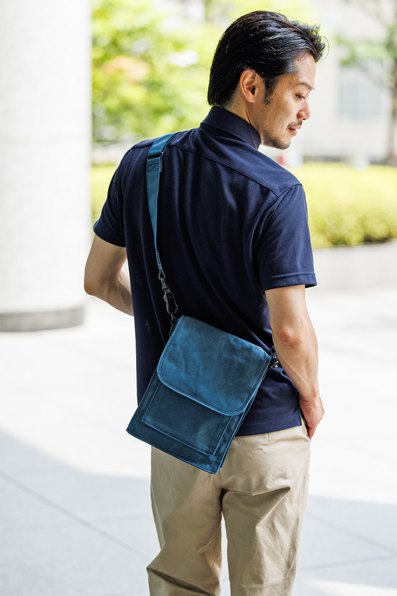 BAGGY PORT（バギーポート） 3年保証付 ショルダーバッグ ACR-301