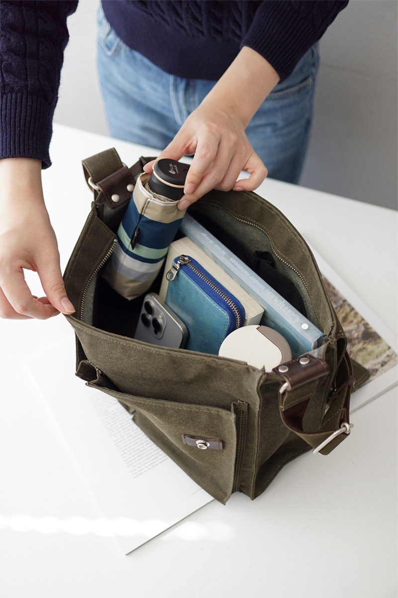 BAGGY PORT（バギーポート） 3年保証付 シェルターダック ショルダー