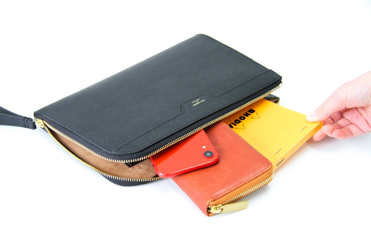 PELLE MORBIDA（ペッレ モルビダ） 3年保証＋ケアセット付 PELLE